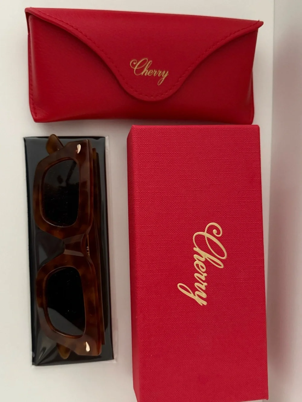 Cherry LA Honey Brown Tortoiseshell Sunglasses